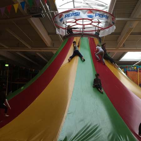 Indoorspielplatz Erdino